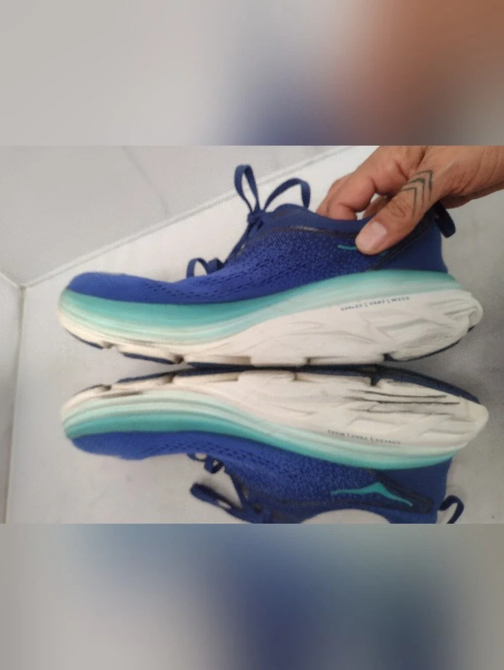 Hoka One One Bondi 8 Womens 8B Running Sneakers Shoes 7.5 B Blue B12